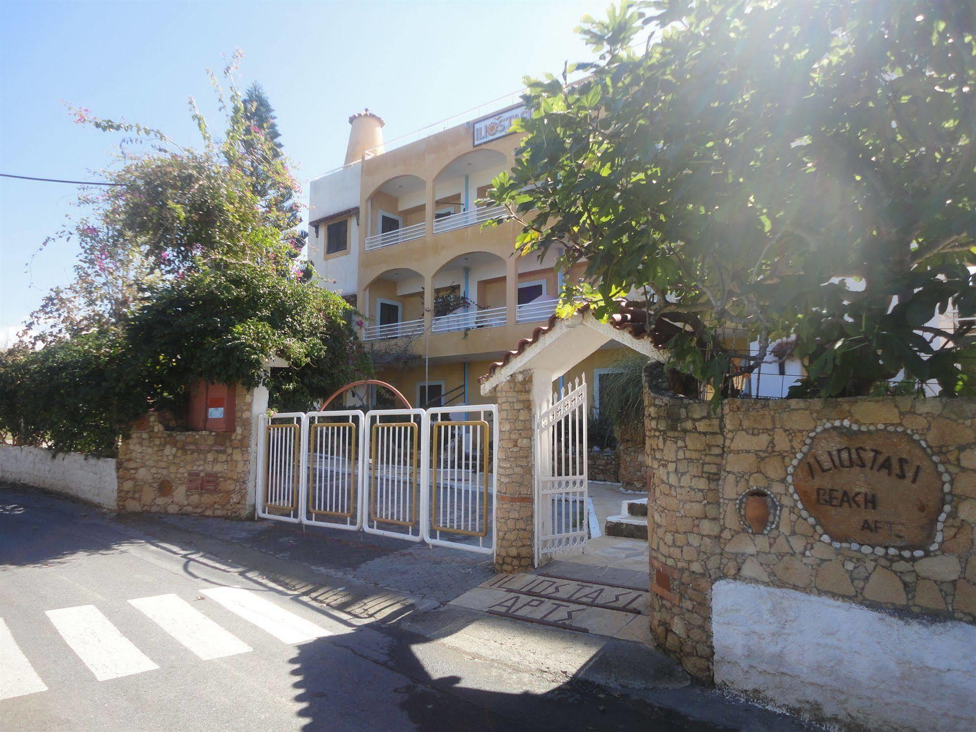 Iliostasi Beach Apartments Hersonissos (Crete) Exterior foto